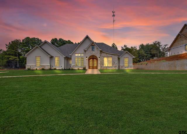 Property at 12320 Oak Grove Dr, Tyler, TX 75706, 4 beds, 3.5 baths