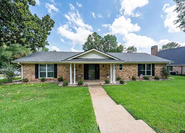 Property at 1025 Clyde Dr, Tyler, TX 75701, 3 beds, 2 baths