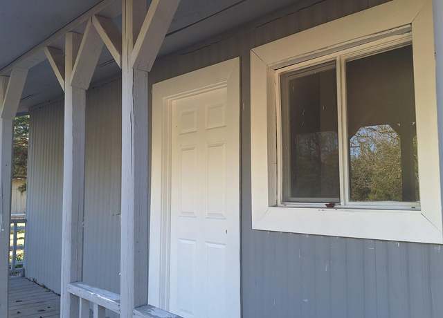 Property at 23329 Live Oak Dr, Dr, Mineola, TX 75773, 1 bed, 1 bath