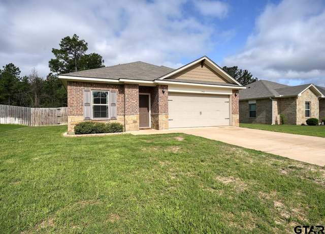 Property at 17421 Stacy St, Lindale, TX 75771, 4 beds, 2 baths