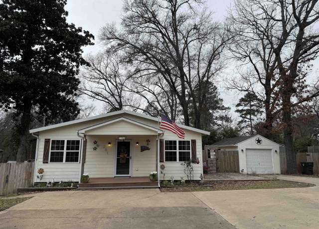 Property at 201 Willowbrook Ave, Tyler, TX 75702, 3 beds, 2 baths