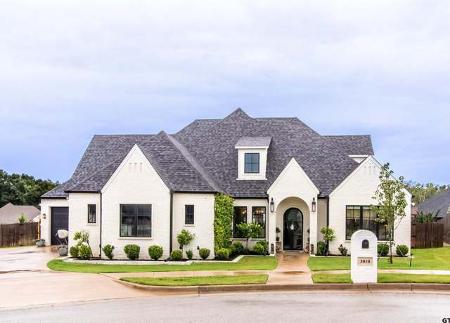 Property at 3010 Willow Cir, Tyler, TX 75703, 4 beds, 3.5 baths