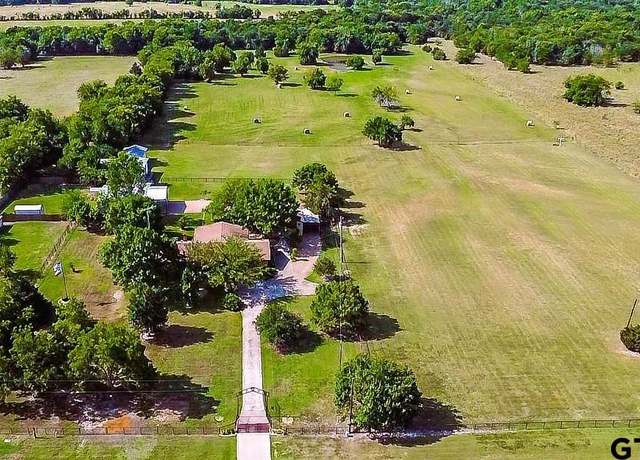 Property at 1972 Fm 3134, Cumby, TX 75433, 3 beds, 3 baths