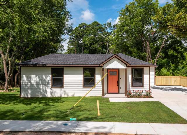 Property at 17677 County Road 4112, Lindale, TX 75771, 3 beds, 2 baths