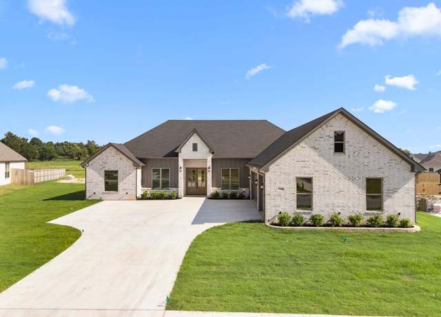 Property at 11429 Zoe Cir, Flint, TX 75762, 4 beds, 3 baths