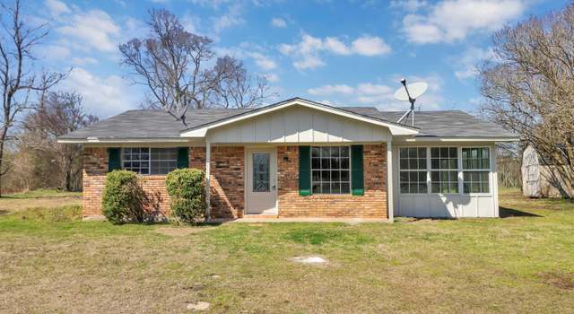 Photo of 295 E Jackson St, Reklaw, TX 75784