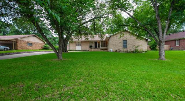 Photo of 903 Kelly St, Jacksonville, TX 75766