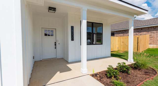 Photo of 16230 Crossing Cir, Lindale, TX 75771