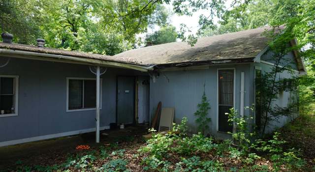 Photo of 300 E George Richey Rd, Gladewater, TX 75647