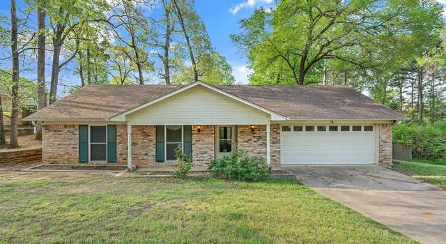 Photo of 210 Leslie Dr, Whitehouse, TX 75791