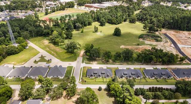 Photo of 2303 Flint River Rd #101, Tyler, TX 75703