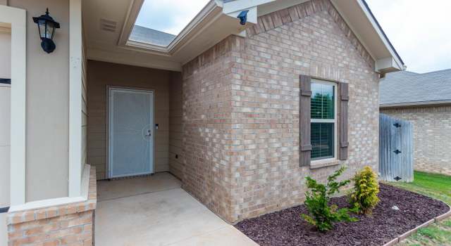 Photo of 105 Summit Cv, Jacksonville, TX 75766