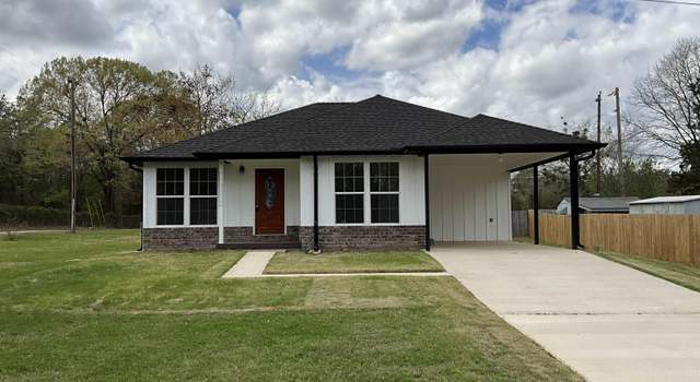 Photo of 5355 First St, Chandler, TX 75758