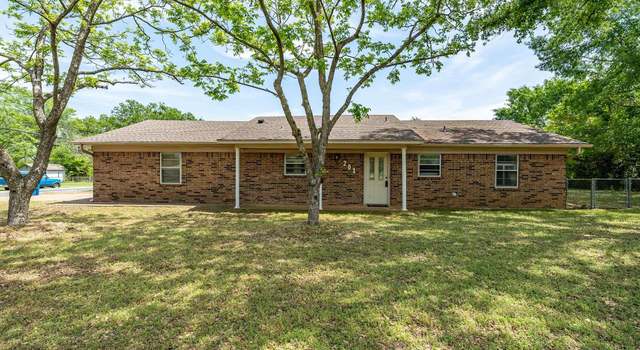 Photo of 201 Greenlane Trl, Whitehouse, TX 75791