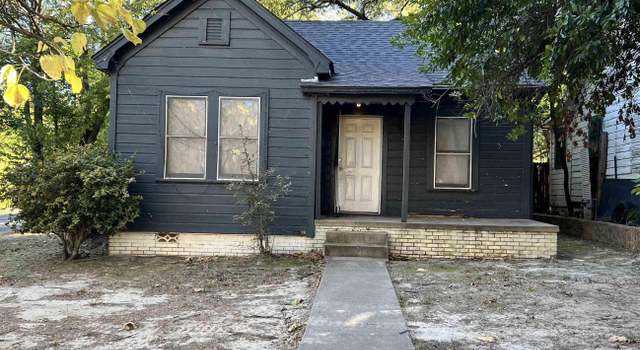Photo of 910 S Confederate Ave, Tyler, TX 75701