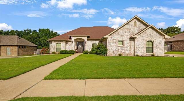 Photo of 708 Abbey Rd, Lindale, TX 75771