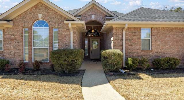 Photo of 2802 Gloucester Dr, Tyler, TX 75707