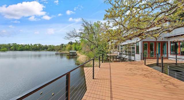 Photo of 10916 Spring Club Lk, Tyler, TX 75704