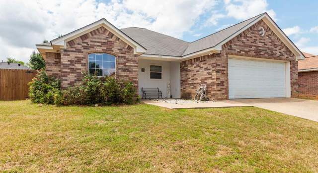 Photo of 207 Patricia Ct, Tyler, TX 75702