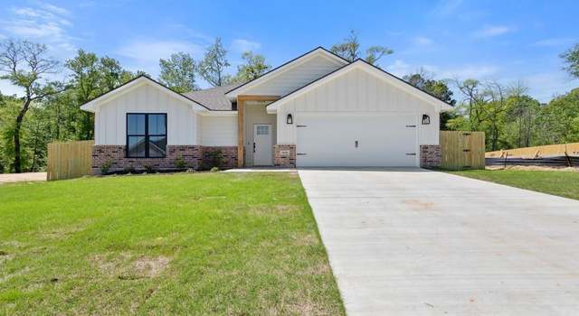 Photo of 16234 Crossing Cir, Lindale, TX 75771