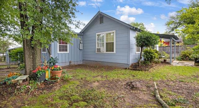 Photo of 2200 N Horn Ave, Tyler, TX 75702