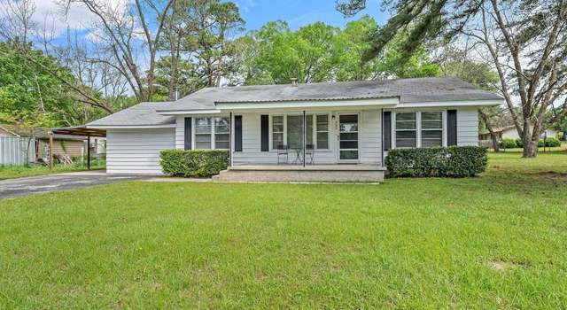 Photo of 933 Mimosa St, Mineola, TX 75773