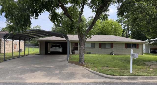 Photo of 312 Henderson St, Mount Pleasant, TX 75455