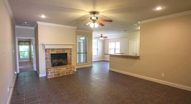 Photo of 2559 Lazy Acres Ln, Tyler, TX 75707
