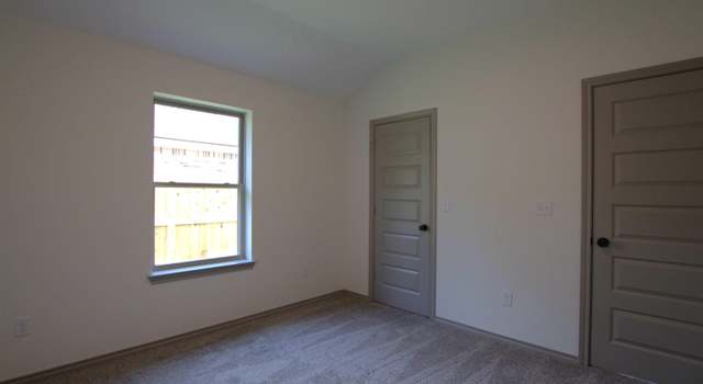 Photo of 16318 Crossing Cir, Lindale, TX 75771