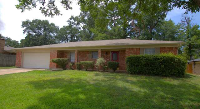 Photo of 7415 Hollyoak Dr, Tyler, TX 75703