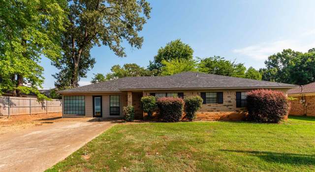 Photo of 1101 Russell Dr, Whitehouse, TX 75791