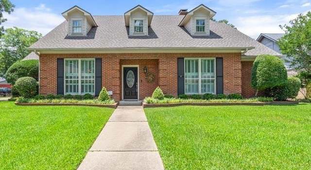 Photo of 5807 Stoneleigh Dr, Tyler, TX 75703