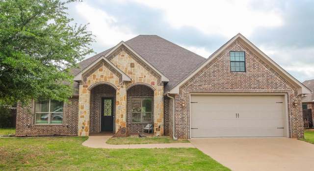 Photo of 1005 Crescent Hill Ct, Bullard, TX 75757