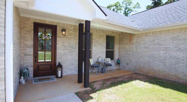 Photo of 19379 Cedarpark Pl, Lindale, TX 75771