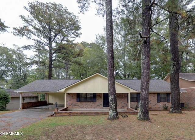 Property at 3906 23rd Ave, Meridian, MS 39305, 3 beds, 2 baths