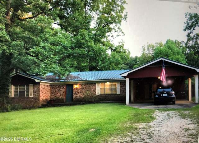 Property at 110 Church St, Enterprise, MS 39330, 3 beds, 1.5 baths