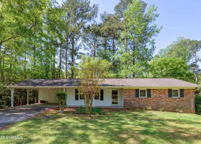 Property at 5717 Cherokee Rd, Meridian, MS 39301, 3 beds, 2 baths