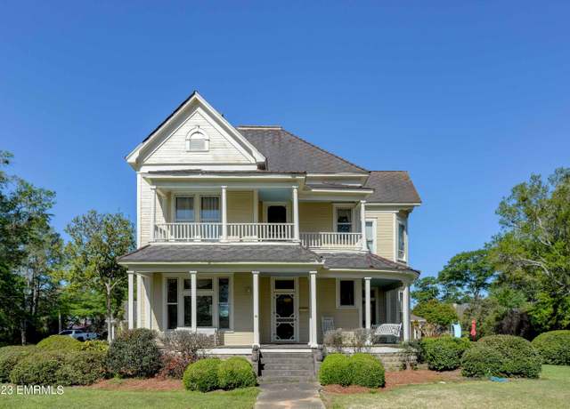 Property at 517 Holland Ave, Philadelphia, MS 39350, 4 beds, 2 baths