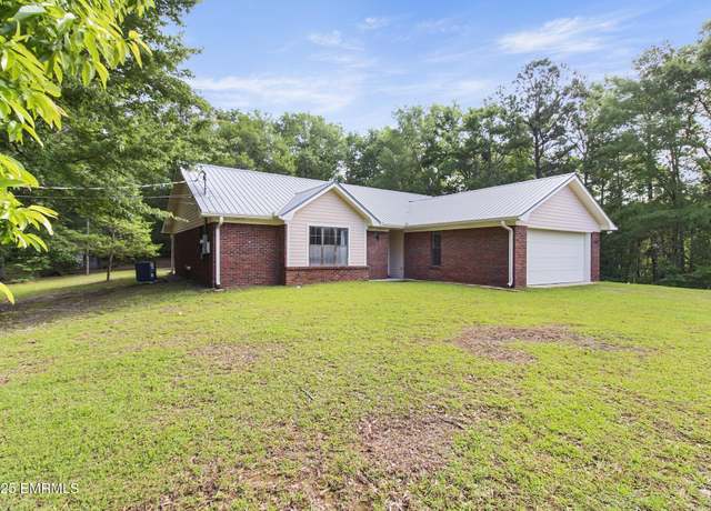 Property at 334 Jeffery Acres Rd, Meridian, MS 39301, 3 beds, 2 baths