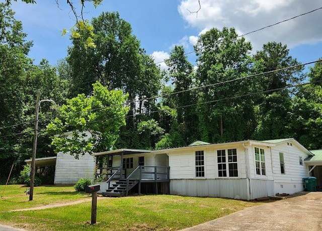 Property at 2128 Grand Ave, Meridian, MS 39301, 3 beds, 2 baths