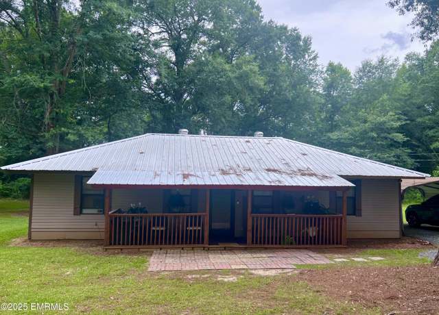 Property at 701 Jenkins St, Newton, MS 39345, 3 beds, 2 baths