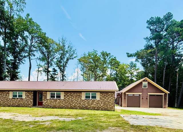 Property at 8580 S Old Hwy 19, Collinsville, MS 39325, 4 beds, 2.5 baths