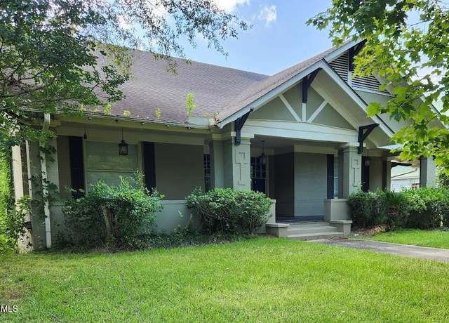 Property at 2511 Poplar Springs Dr, Meridian, MS 39301, 3 beds, 2 baths