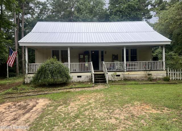 Property at 2450 Huckleberry Ln, Bailey, MS 39320, 3 beds, 2 baths