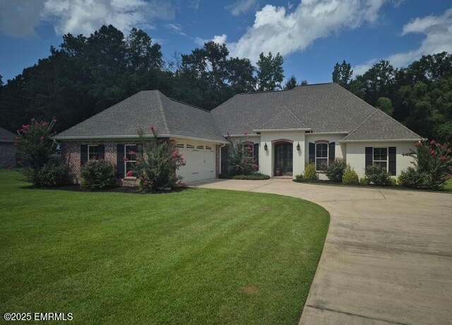 Property at 6634 King Rd, Meridian, MS 39305, 4 beds, 2.5 baths