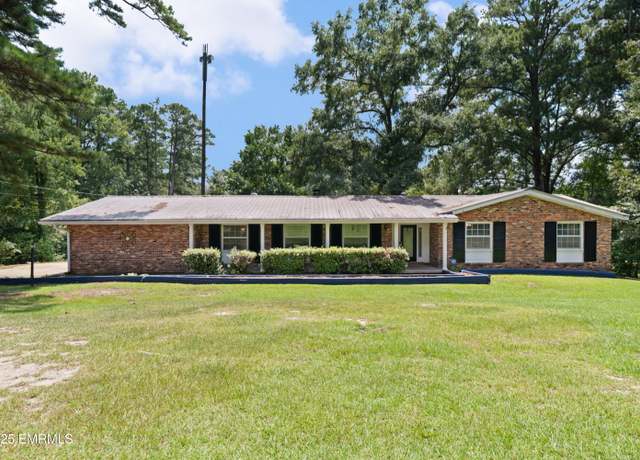 Property at 7537 State Blvd Ext, Meridian, MS 39305, 3 beds, 3 baths