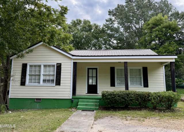 Property at 271A Byrd Ave, Philadelphia, MS 39350, 3 beds, 1 bath
