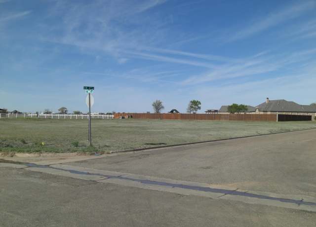 Property at 800 S Ennis & SW 8th St, Plainview, TX 79072