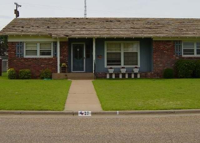 Property at 27 Crockett Dr, Tulia, TX 79088, 3 beds, 2.5 baths