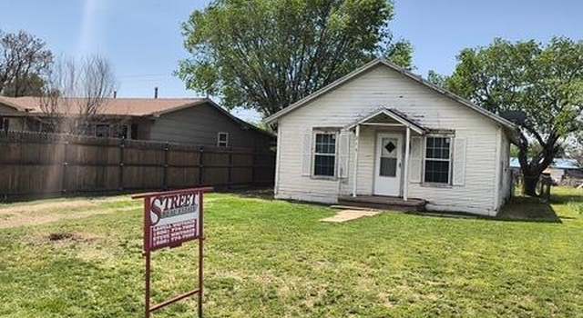Photo of 213 W 3rd St, Hale Center, TX 79041